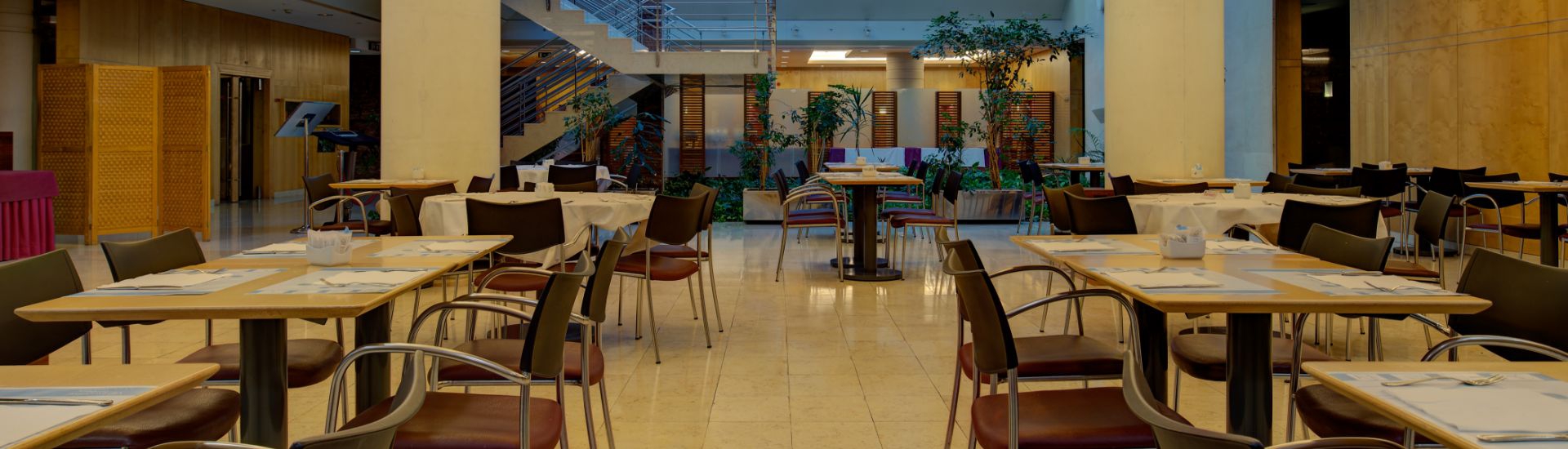 Restaurante jardim buffet VIP Executive Entrecampos Hotel & Conference Lisboa