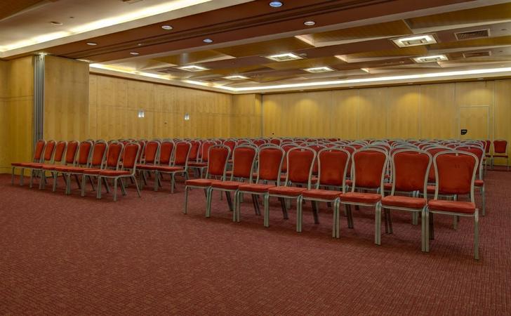 Eduardo Viana I + II / III + IV VIP Executive Entrecampos Hotel & Conference Lisboa Eduardo Viana I + II / III + IV VIP Executive Entrecampos Hotel & Conference Lisboa